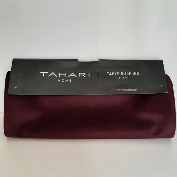 TAHARI 16 x 90 Eggplant Table Runner - Picture 3 of 16